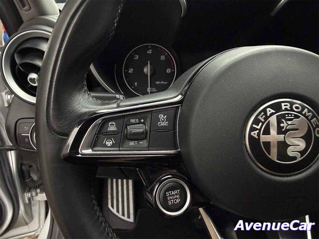 ALFA ROMEO Giulia 2.2 t Sprint TELECAMERA POST. PELLE APPLE CARPLAY