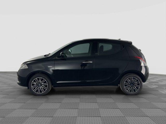 LANCIA Ypsilon Ypsilon 1.0 FireFly 70 CV Start&Stop Hybrid GOLD