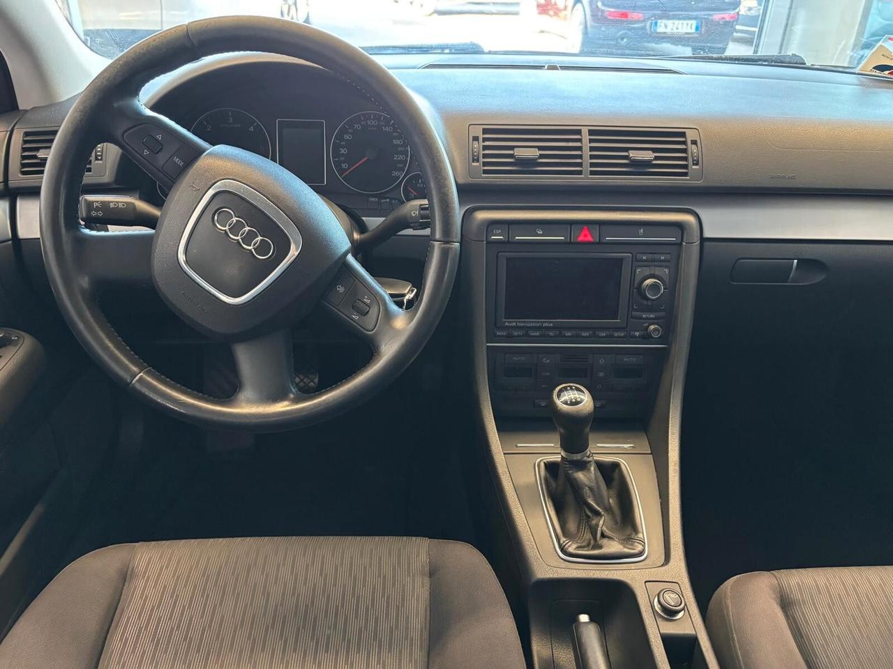 Audi A4 2007 - 1.9 116 CV DIESEL 219500 KM