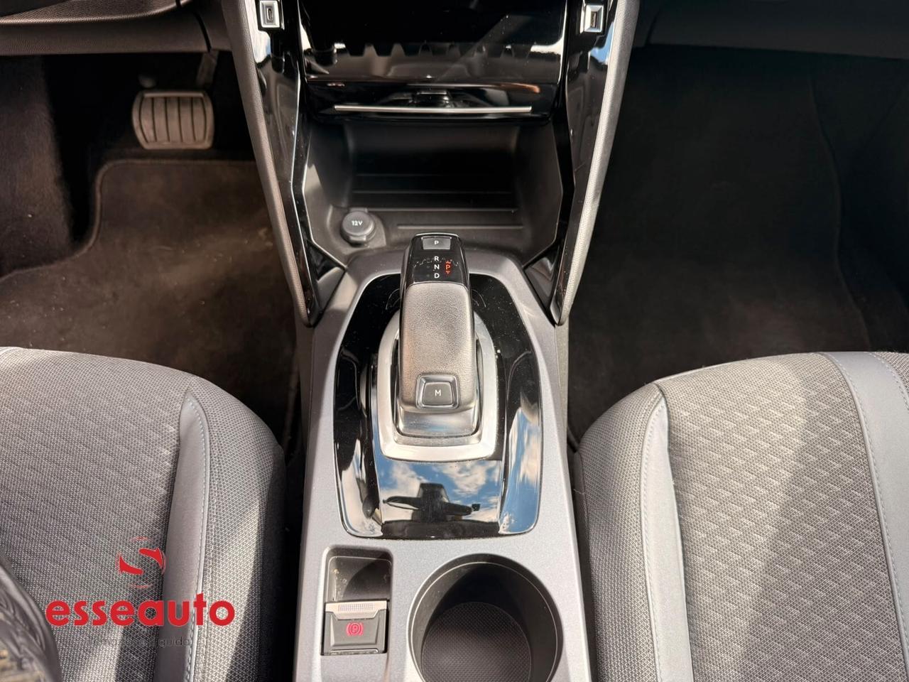 Peugeot 2008 BlueHDi 130 S&S EAT8 Allure Pack