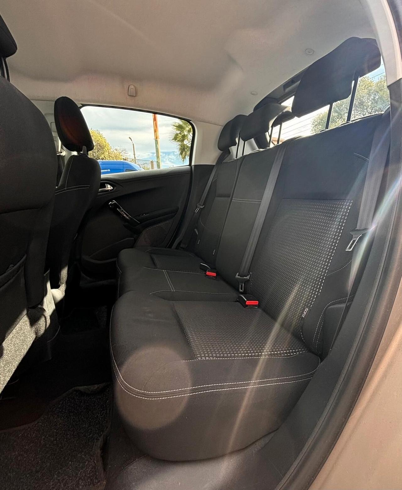 Peugeot 208 BlueHDi 100 5 porte Allure