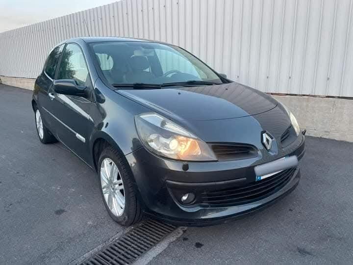 Renault Clio 1.5 dCi 105CV 3 porte Initiale