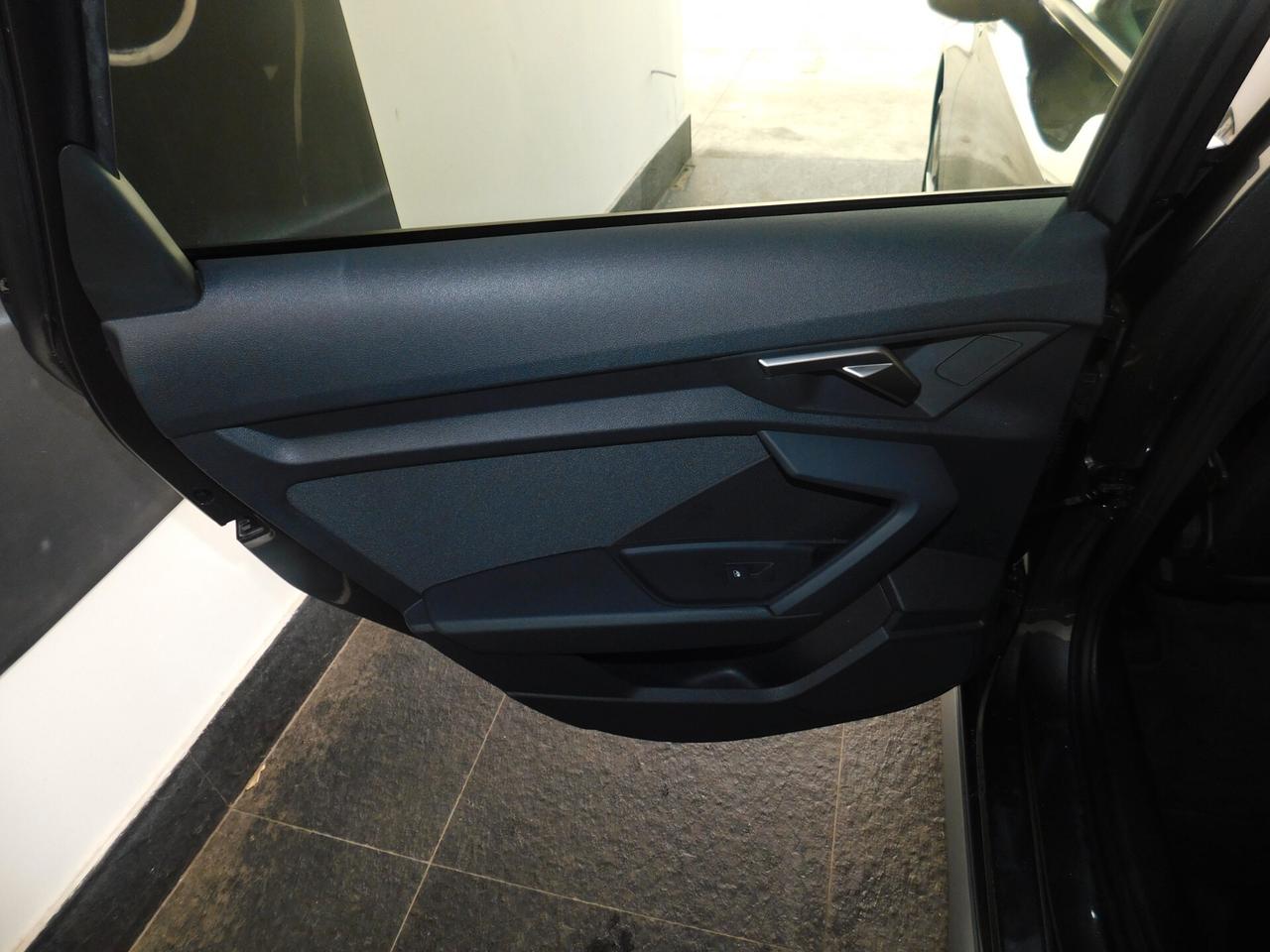 Audi A3 SPB 30 TFSI S line edition