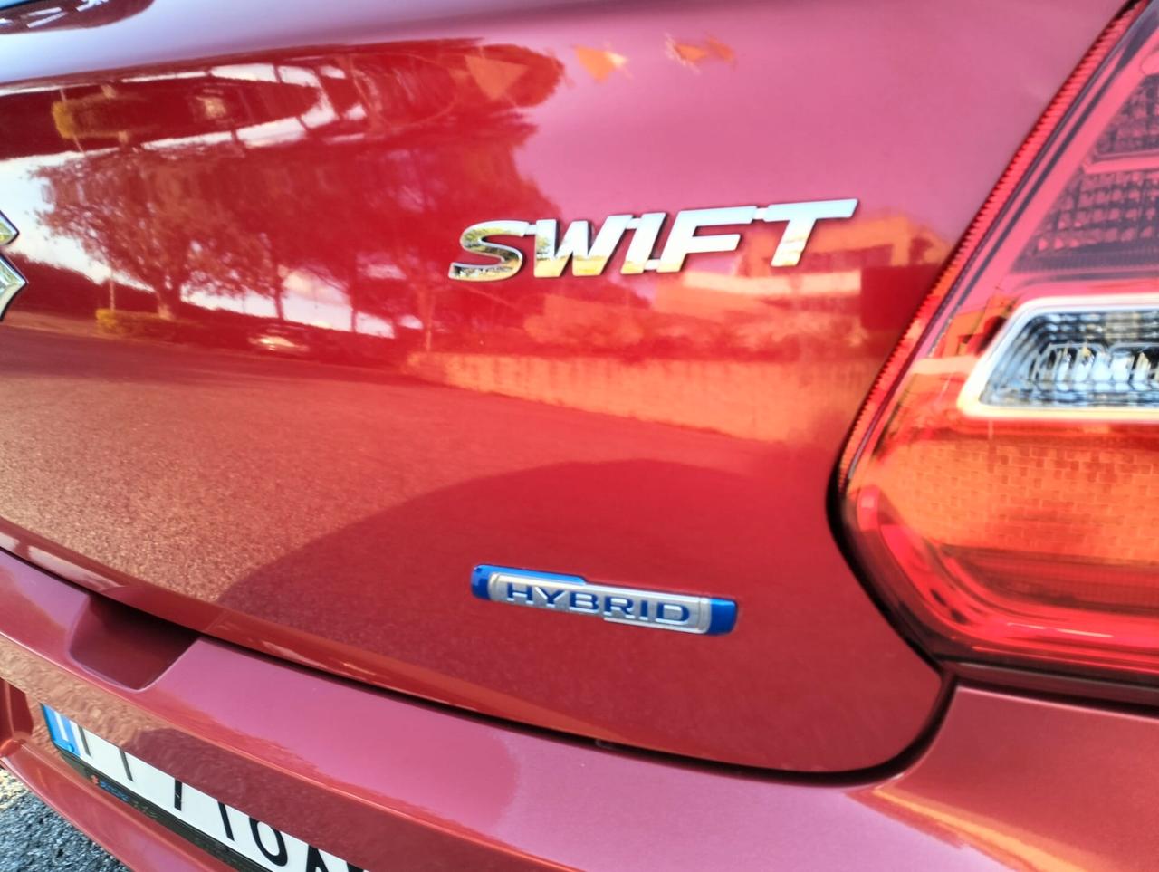 Suzuki Swift 1.2 Hybrid Top