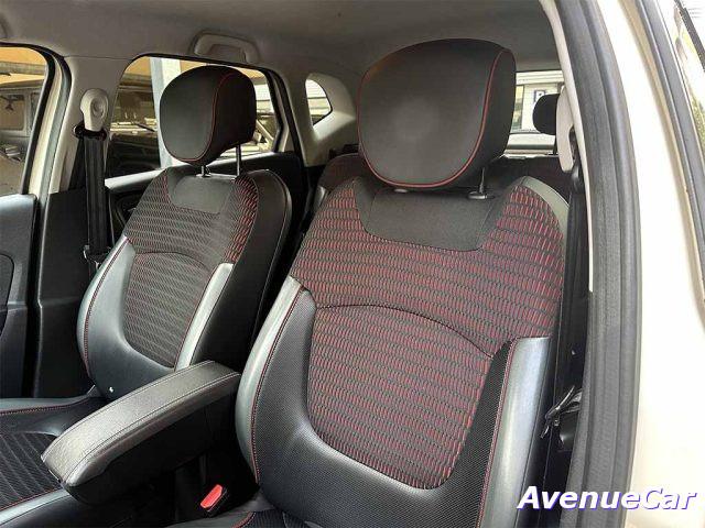 RENAULT Captur 1.2 tce AUTOMATICA NAVIGATORE TELECAMERA POST