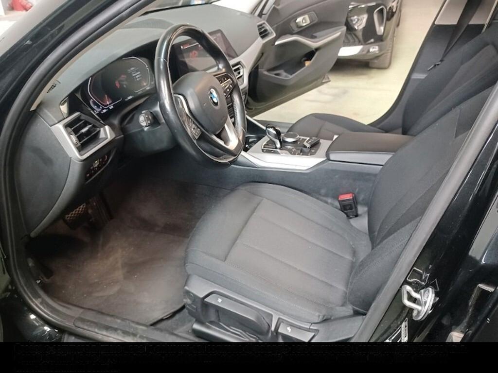 BMW 318D TOURING 150CV STEPTRONIC 48V BUSINESS ADVANTAGE ( FARI LED - BMW DIGITAL COCKPIT - CLIMA TRIZONA - NAVI - PDC )