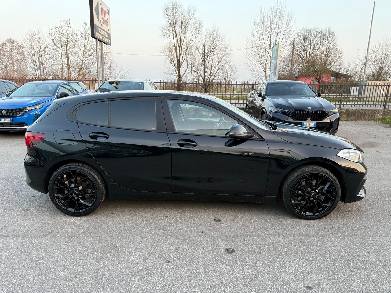 Bmw 116d 5p. Automatico Business Advantage