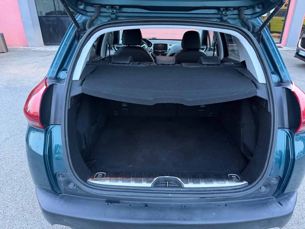 Peugeot 2008 PureTech 82 Allure