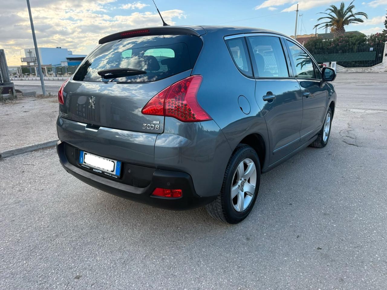 Peugeot 3008 1.6 e-HDi 112CV Aut.