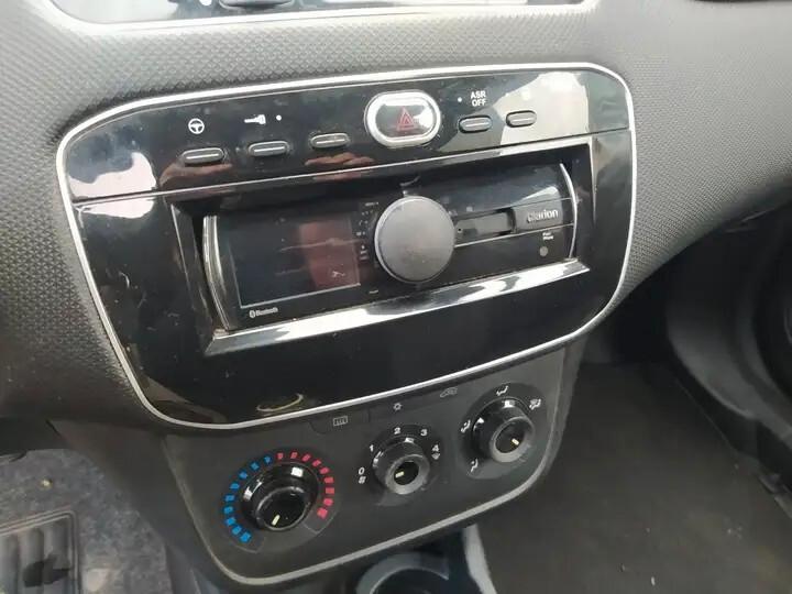 Fiat Punto 1.4 8V 3 porte Easypower Young