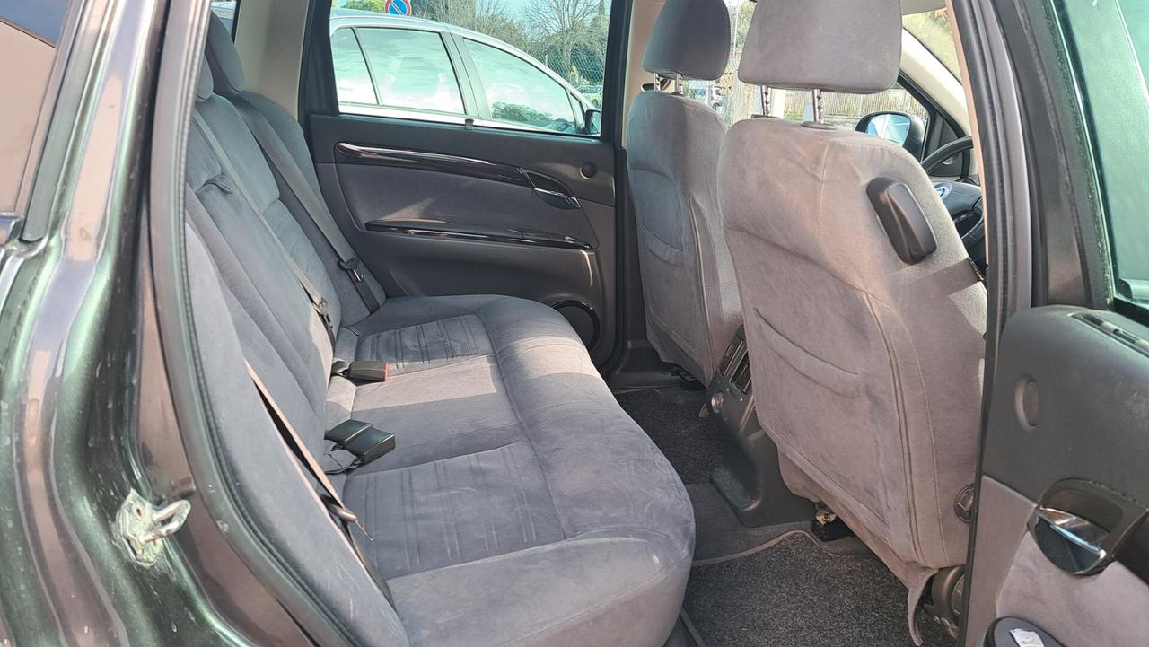 Fiat Croma 1.9 mjt UNICO PROPRIETARIO-TAGLIANDI CASA MADRE...