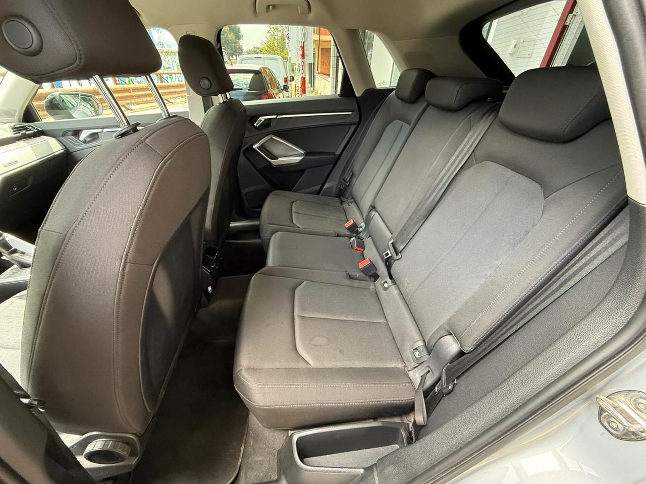 Audi Q3 2.0 TDI 150 CV Business