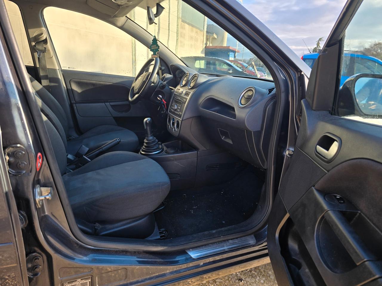 Ford Fiesta 1.4 TDCi 5p. Ghia 50kw