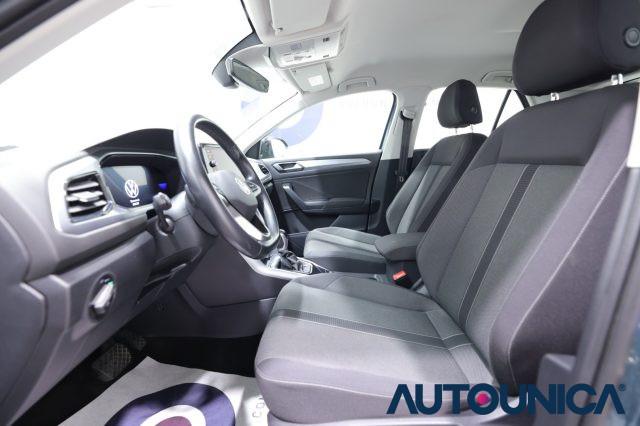 VOLKSWAGEN T-Roc 1.5 TSI ACT DSG LIFE FARI LED