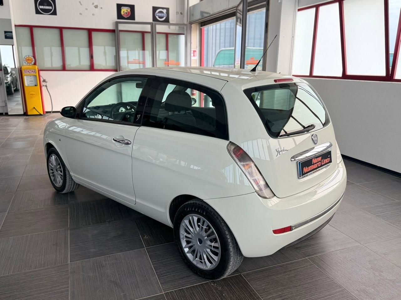 Lancia Ypsilon 1.2 Benzina 60cv Oro 2009