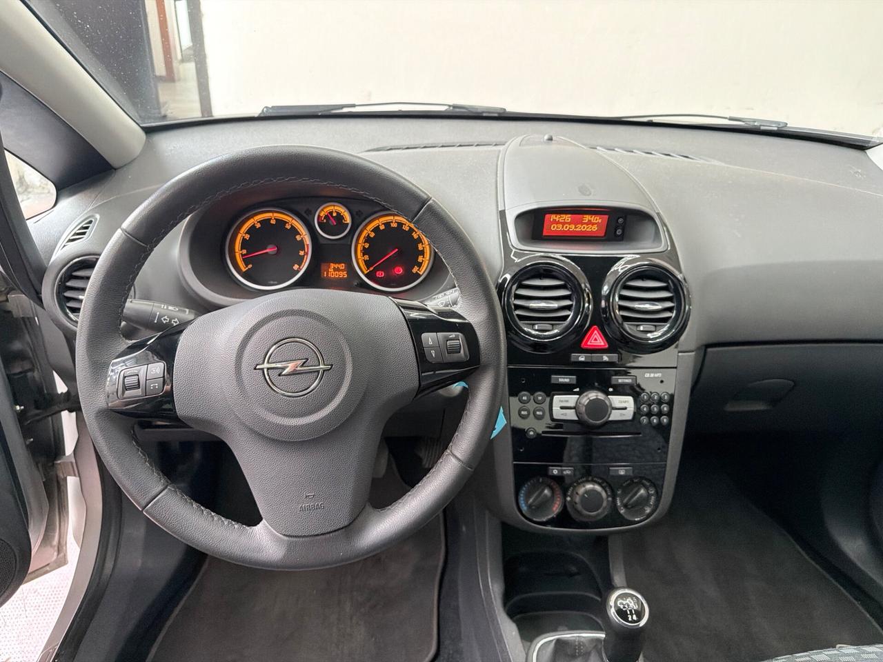 Opel Corsa 1.2 Benzina km 110.000 Neopatentato