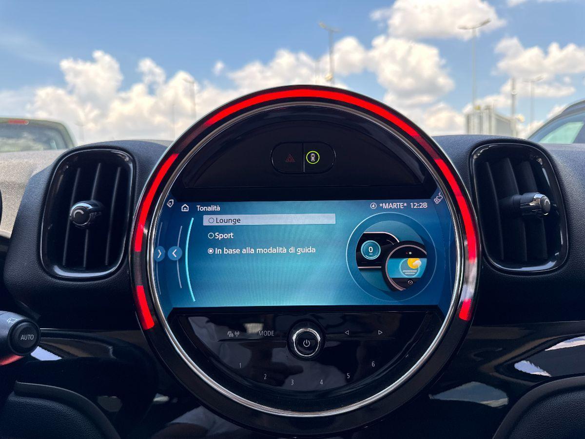 MINI - Countryman Mini 2.0 Cooper D auto#FARI FULL LED!