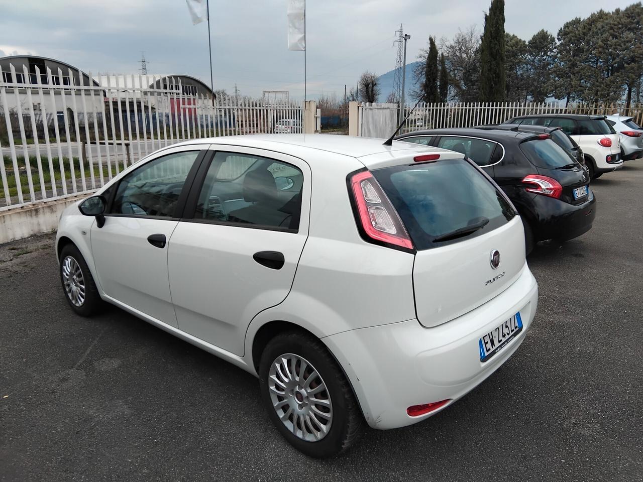 Fiat Punto 1.3 MJT II 75 CV garanzia 12 mesi