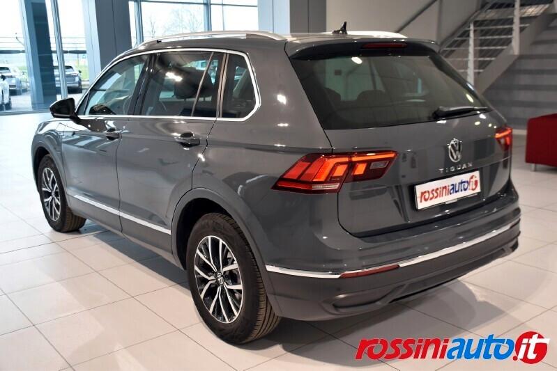 VOLKSWAGEN TIGUAN 2.0 TDI 150 CV DSG LIFE + TECH PACK NAVI CARGO