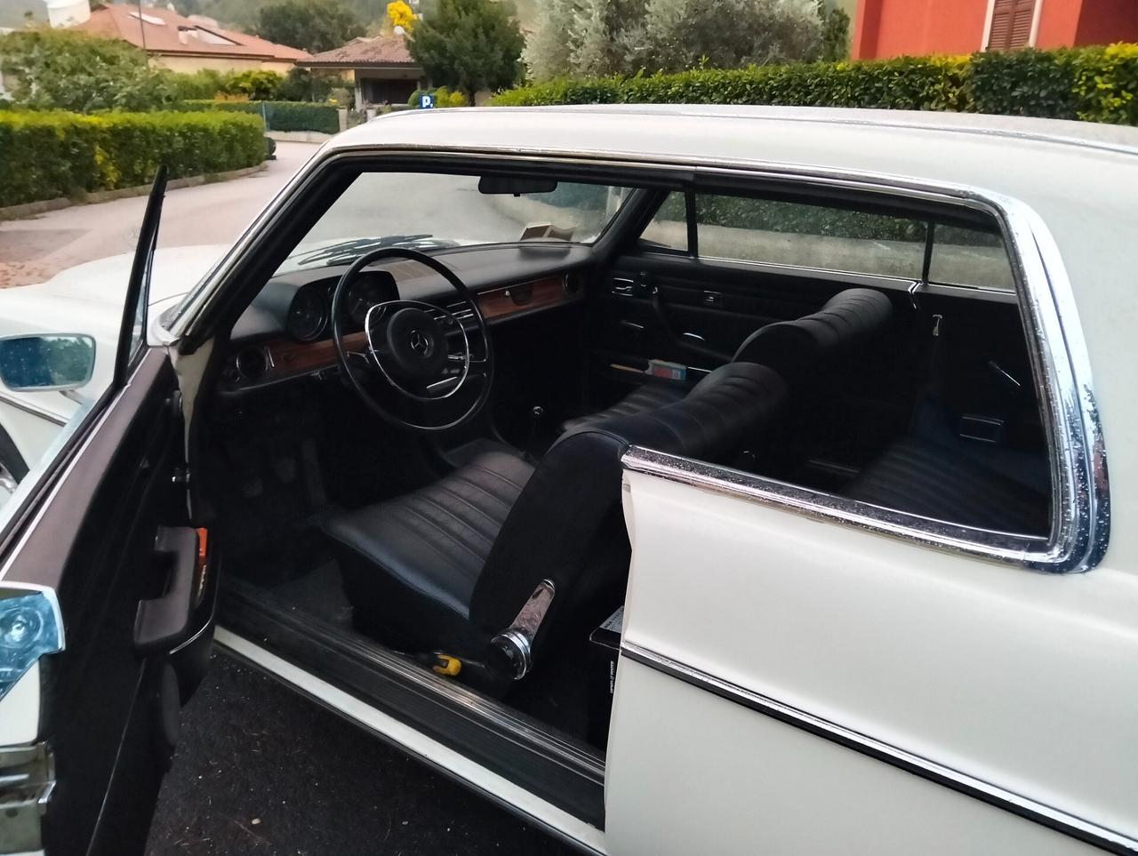 Mercedes-benz 250 CE