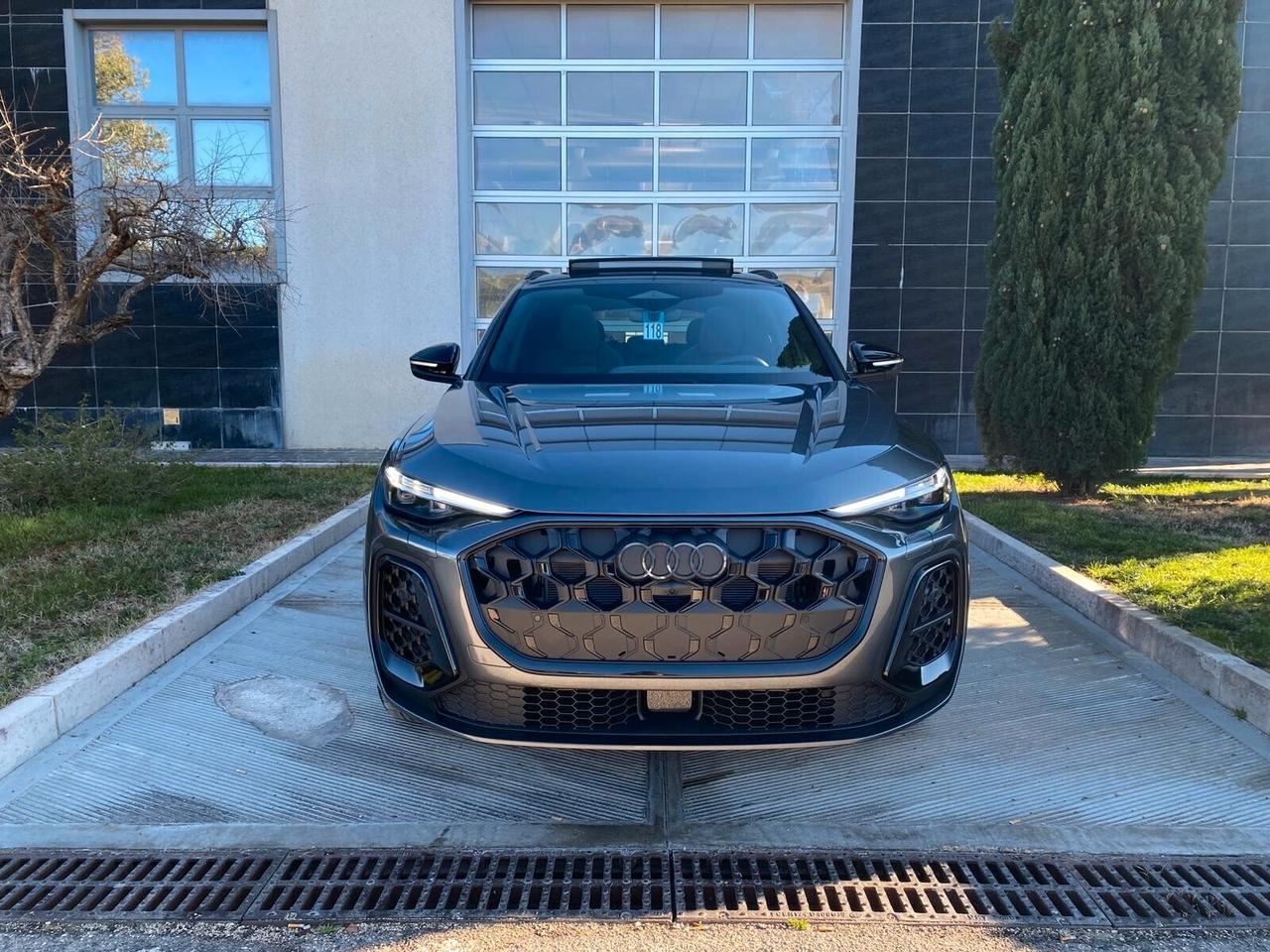 Audi Q5 40 TDI 204 CV quattro Stronic Sline