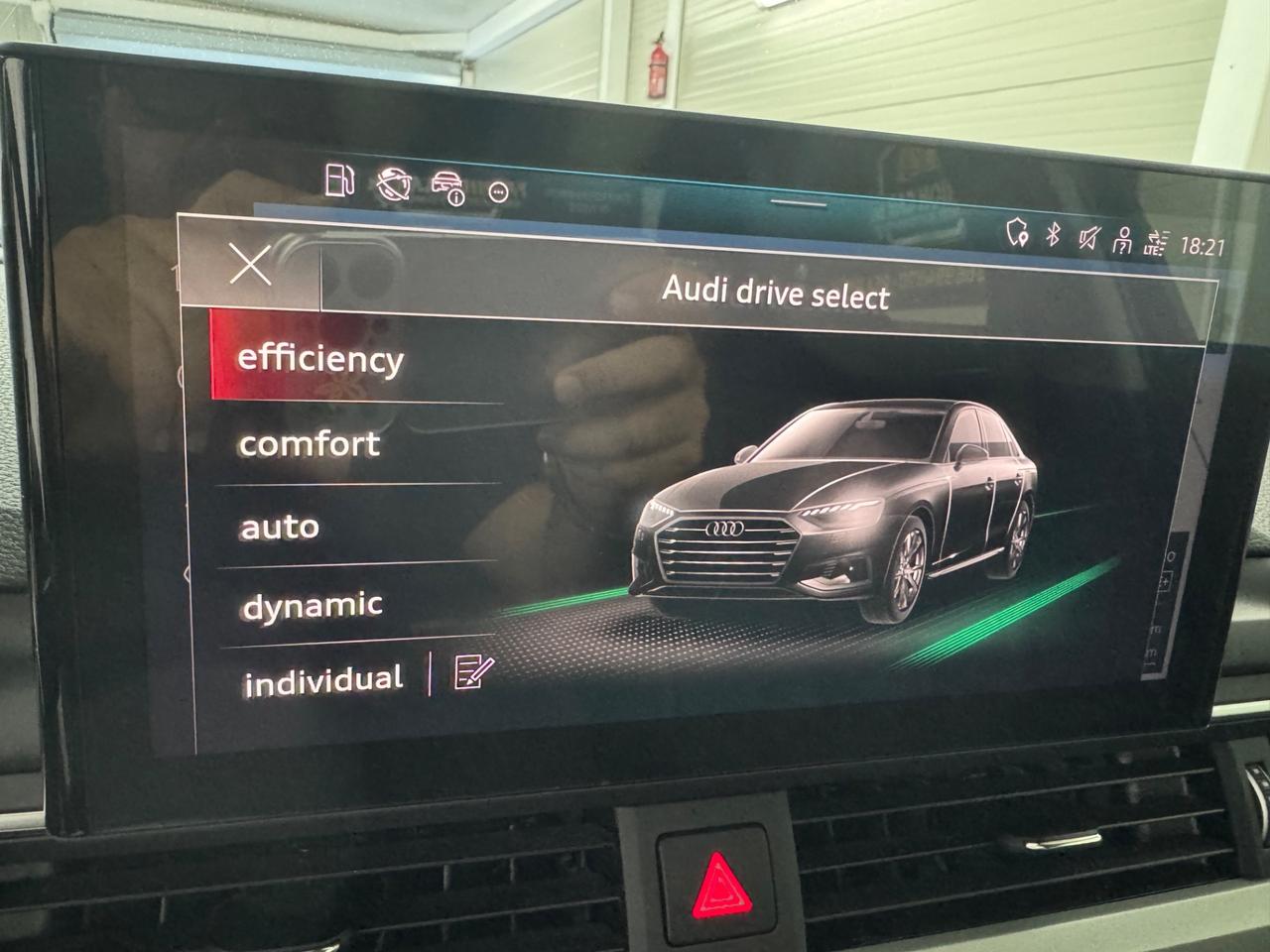 Audi A4 30 TDI/136 CV S tronic Business