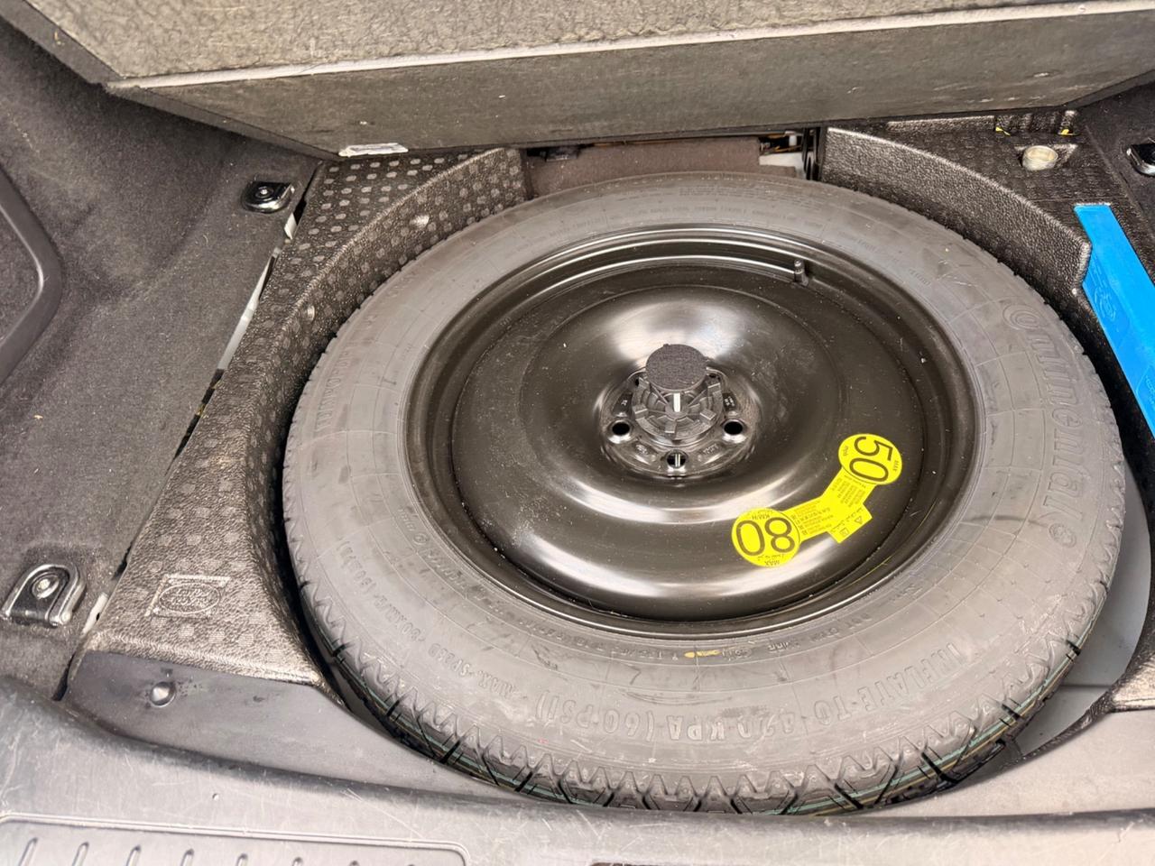 Land Rover Range Evoque 2.2 TD4 5p. Prestige 150.000 KM