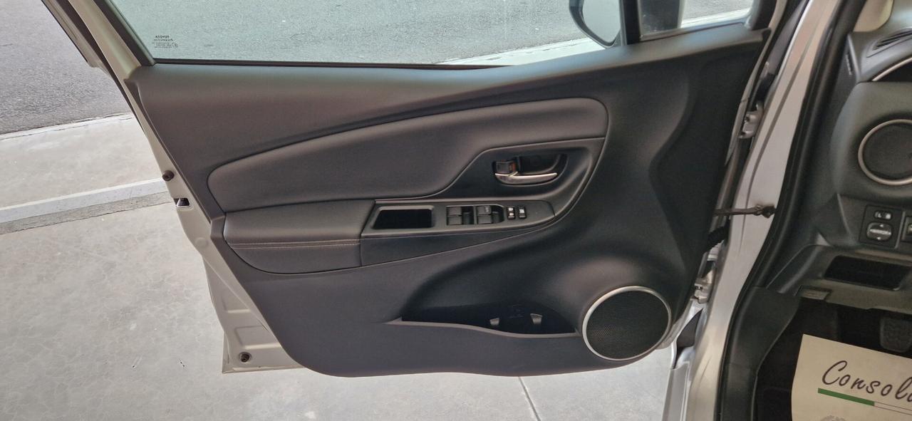 Toyota Yaris 1.4 D-4D 5 porte Lounge