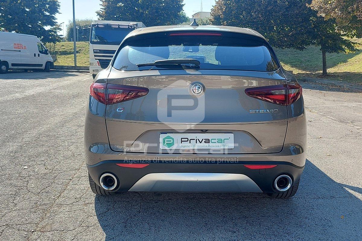 ALFA ROMEO Stelvio 2.2 Turbodiesel 210 CV AT8 Q4 Executive