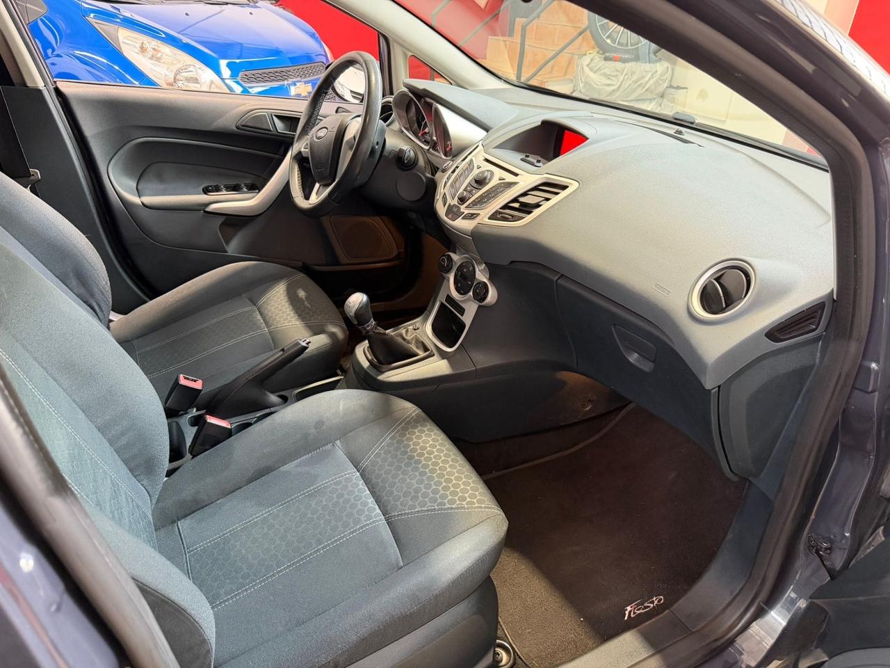 Ford Fiesta 1.4 TDCi 5p. Titanium