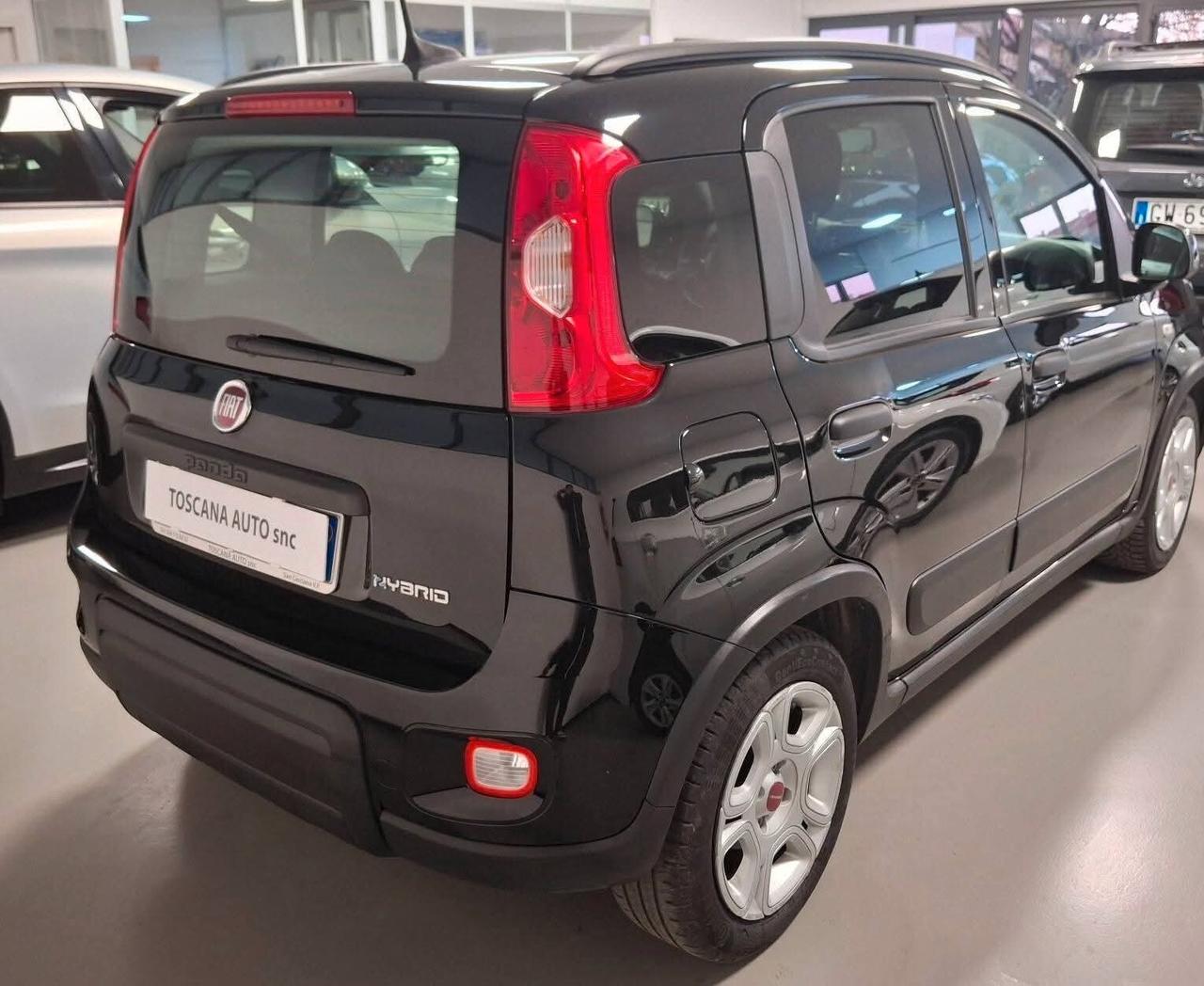 Fiat Panda 1.0 Hybrid City Cross full optional