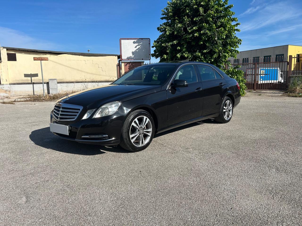 Mercedes-benz E 200 CDI Premium