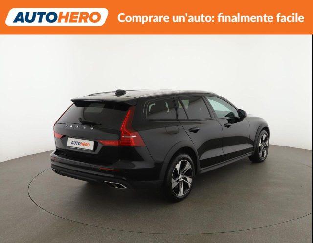 VOLVO V60 Cross Country B4 (d) AWD automatico Core
