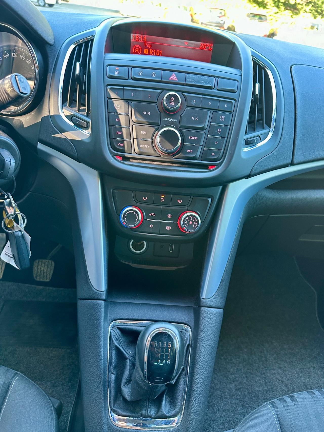 Opel Zafira Tourer 1.6 Turbo soli 115000 km 7 posti