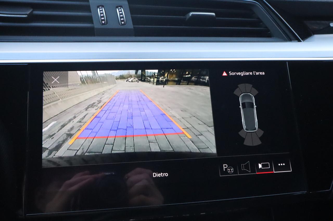 Audi e-tron E TRON 55 QUATTRO S-LINE MATRIX HEAD UP