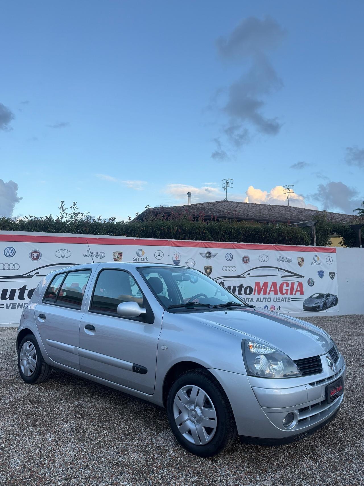 Renault Clio Storia 1.2 5 porte Dynamique