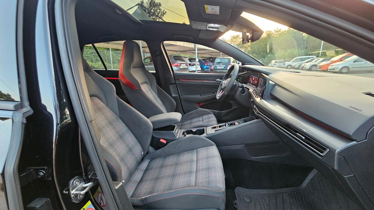 Volkswagen Golf VIII 8 GTI 2.0 TSI GTI DSG