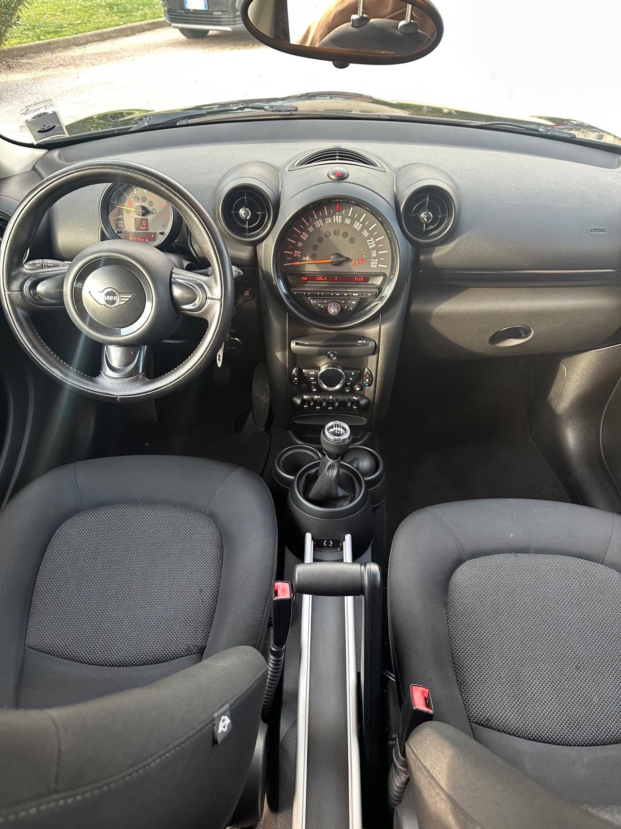 Mini Cooper D Countryman Mini 1.6 Cooper D ok neopatentati