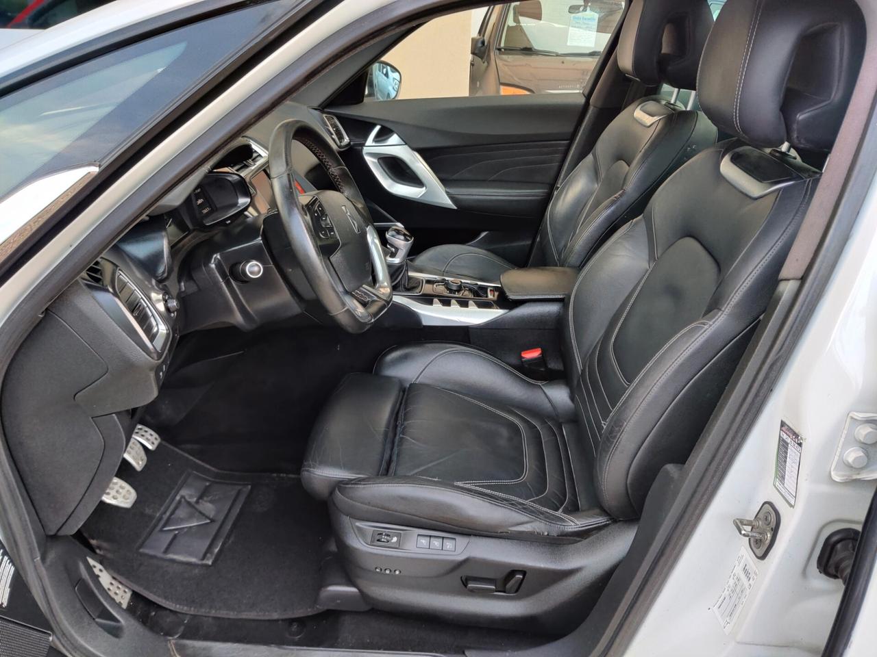 Ds DS5 5 2.0 HDi Sport Chic