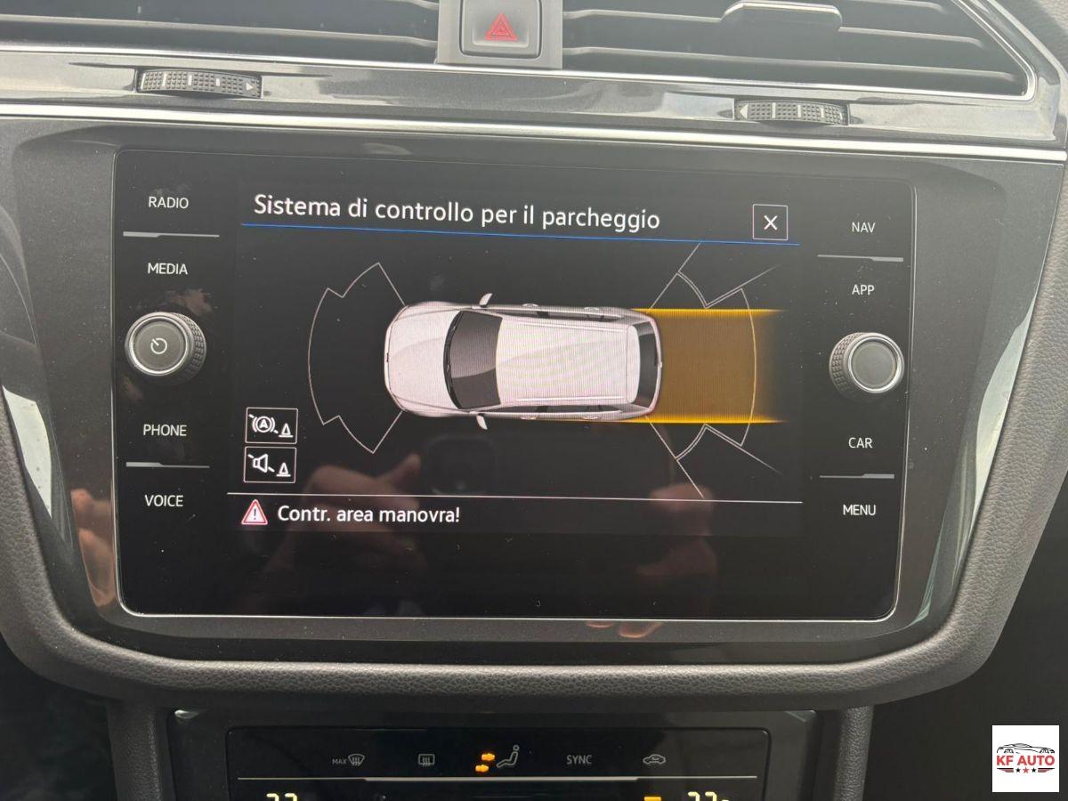 VOLKSWAGEN - Tiguan 2.0 tdi scr Elegance 150cv dsg