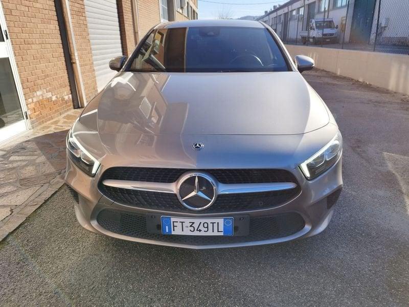 Mercedes-Benz Classe A A 180 d Automatic Premium