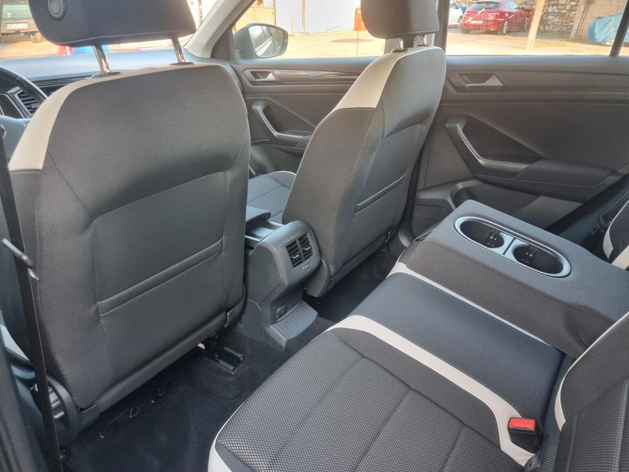 Volkswagen T-Roc 1.6 TDI SCR Advanced BlueMotion Technology