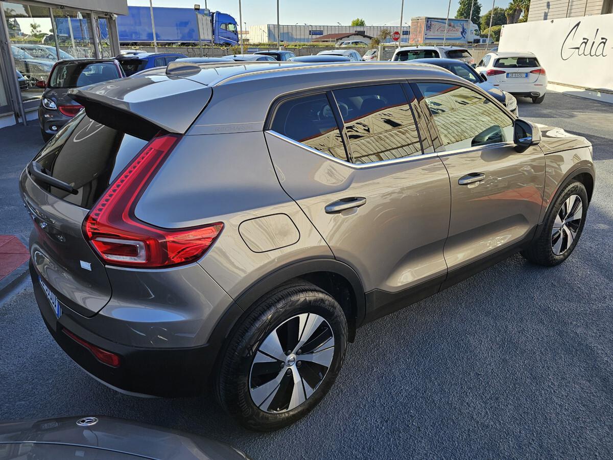 Volvo XC40 T5 Recharge Plug-in Hybrid Inscription Expression