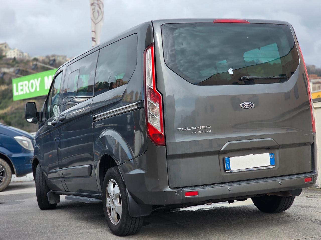 Ford Tourneo Custom 310 2.0 TDCi 130CV PC Titanium
