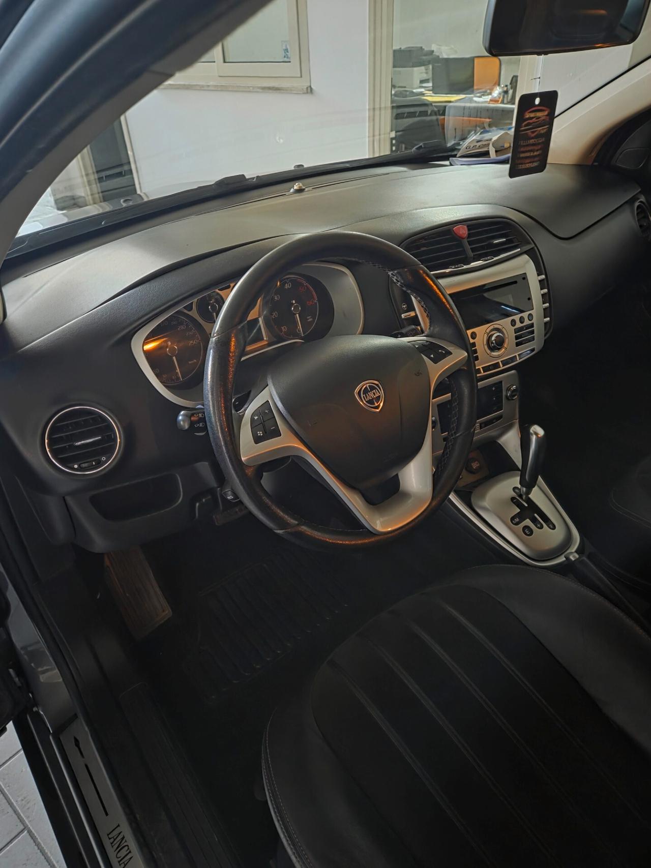 Lancia Delta 1.6 MJT DPF Selectronic Platinum