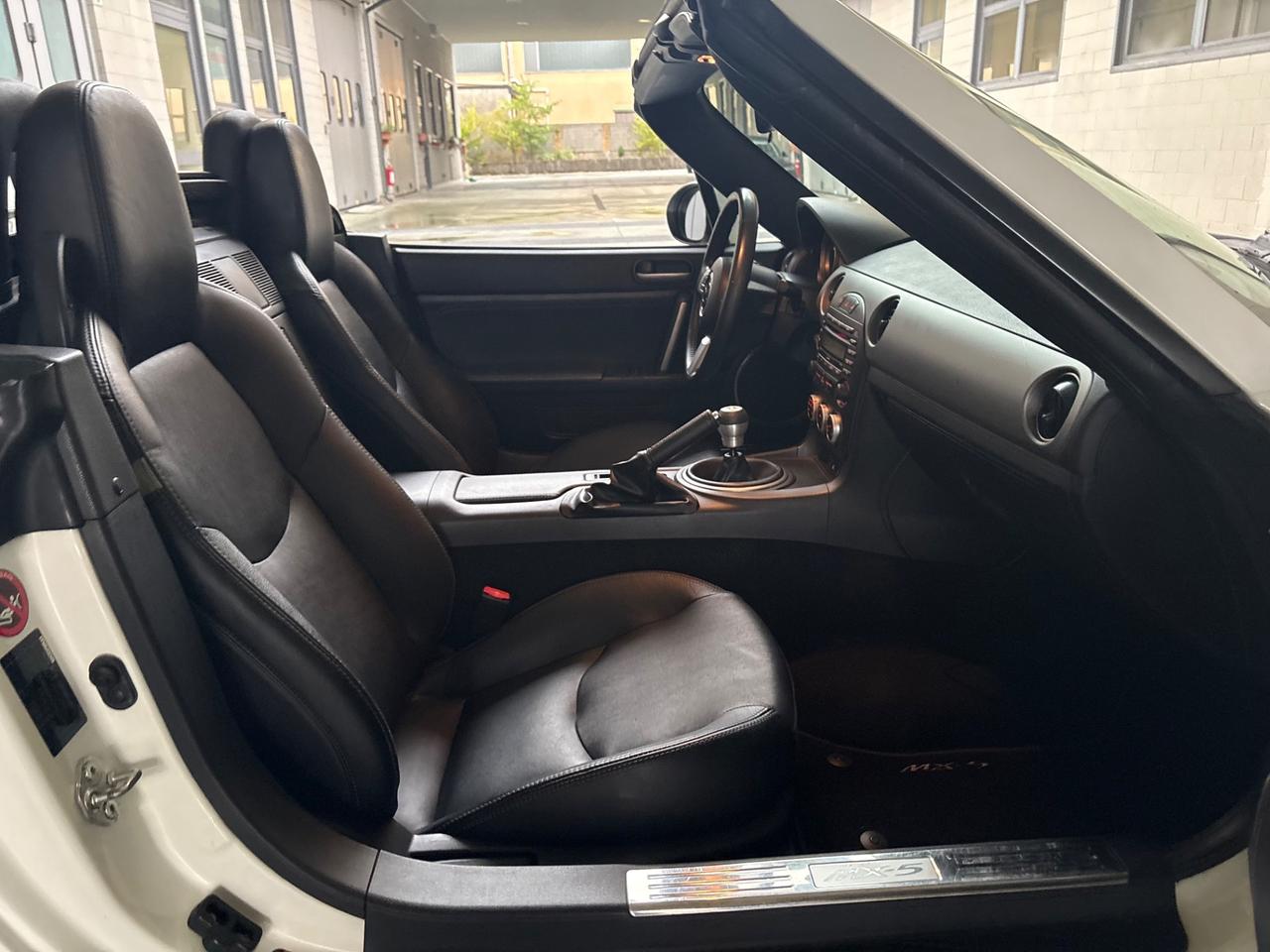 Mazda MX-5 1.8 GPL Roadster Coupé con capote rigida elettrica 126 Cv