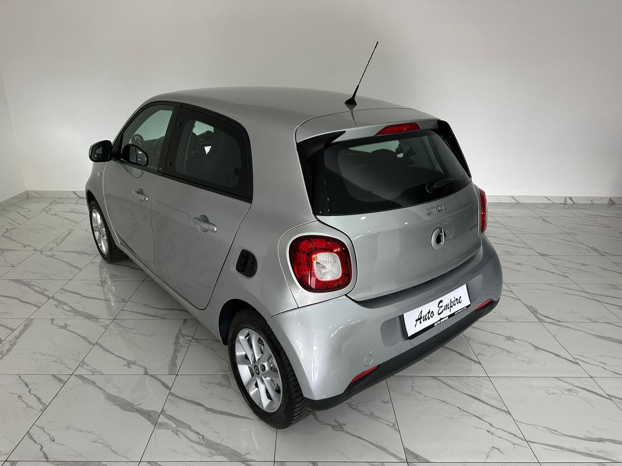 SMART FORFOUR PRIME AUTOMATICA NAVI/LED/PELLE