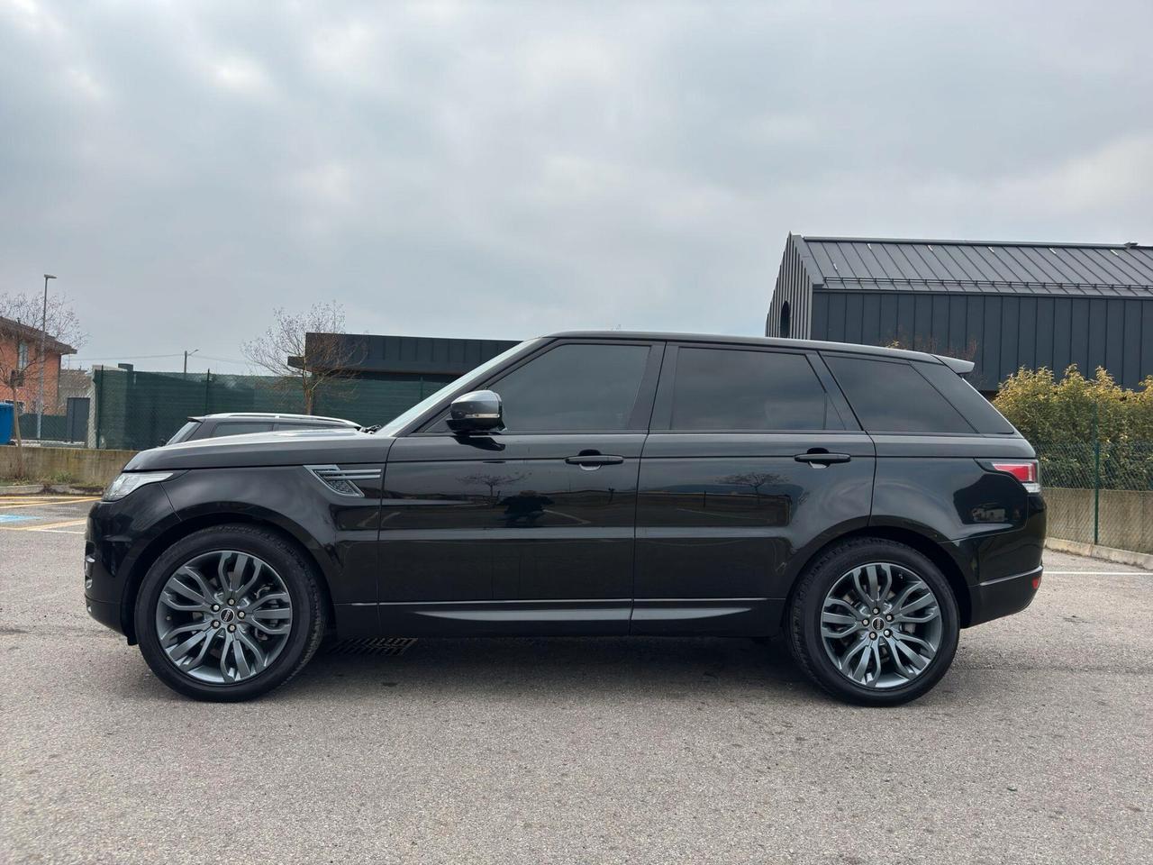 Land Rover Range Rover Sport 3.0 SDV6 HSE 7 POSTI / TETTO / FULL / MOTORE NUOVO