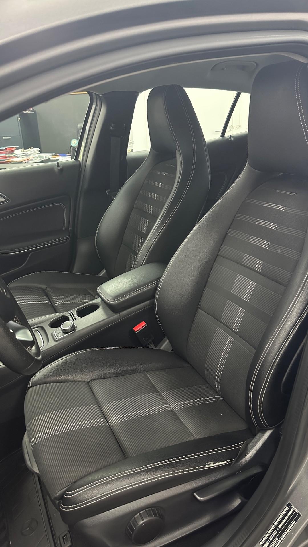 Mercedes-benz GLA 200 d Premium