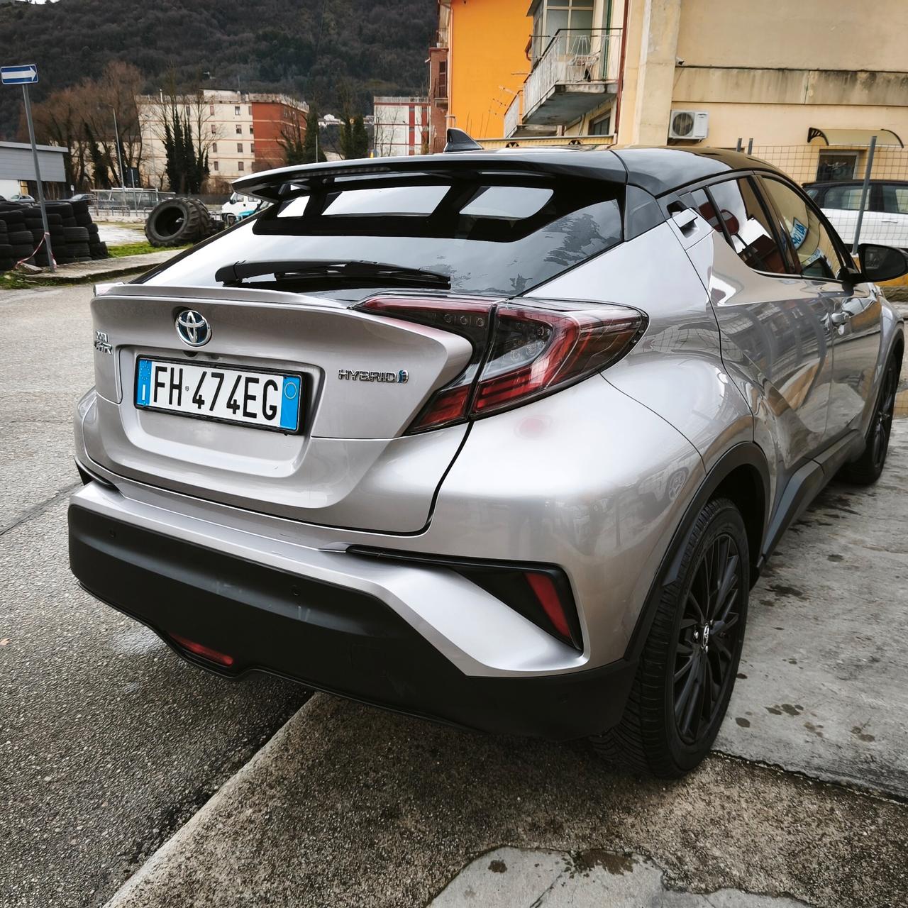 Toyota C-HR 1.8 Hybrid E-CVT Style